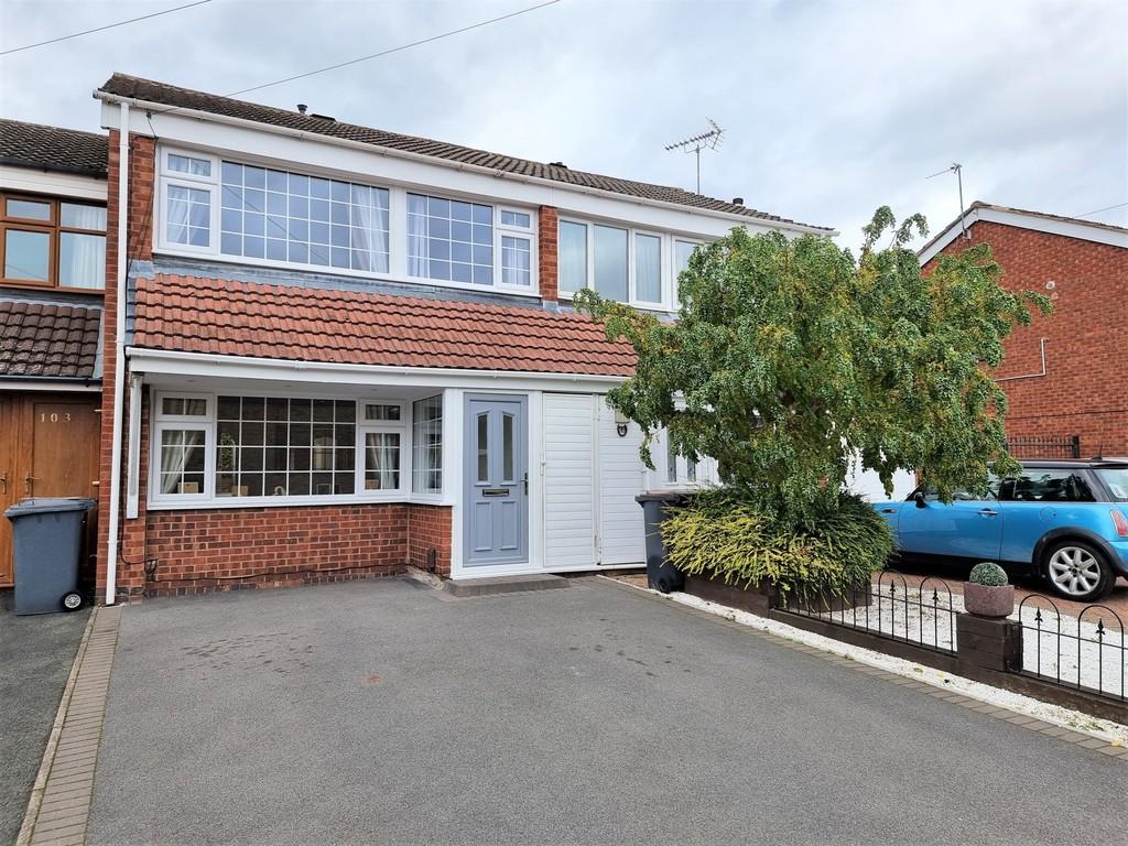 Portland Drive, Nuneaton 3 bed terraced house £189,950