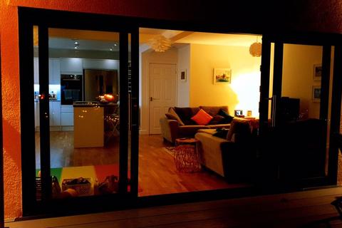 4 Parc Bron Deg, Dyserth, Rhyl, LL18 6BQ