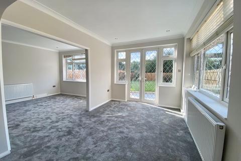 47 The Spinney, Sidcup, DA14 5NE