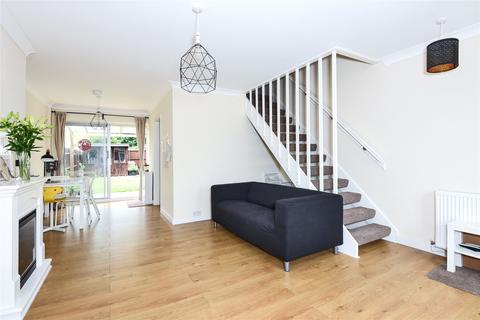 3 bedroom end of terrace house to rent, St Pauls Gate, Wokingham, Berkshire, RG41