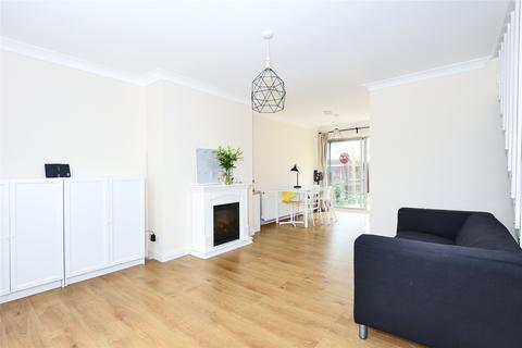 3 bedroom end of terrace house to rent, St Pauls Gate, Wokingham, Berkshire, RG41