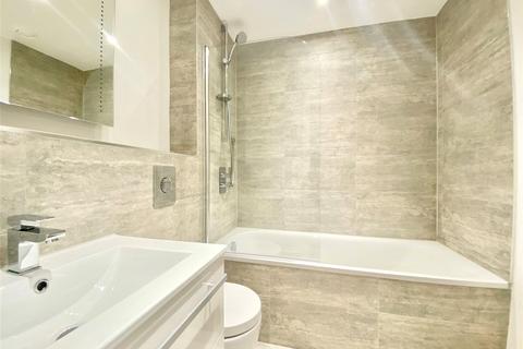 2 bedroom apartment to rent, Parkview House, 14 Oaklands Park, Wokingham, RG41