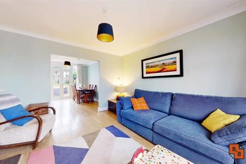 166 The Avenue, West Wickham, BR4 0EA