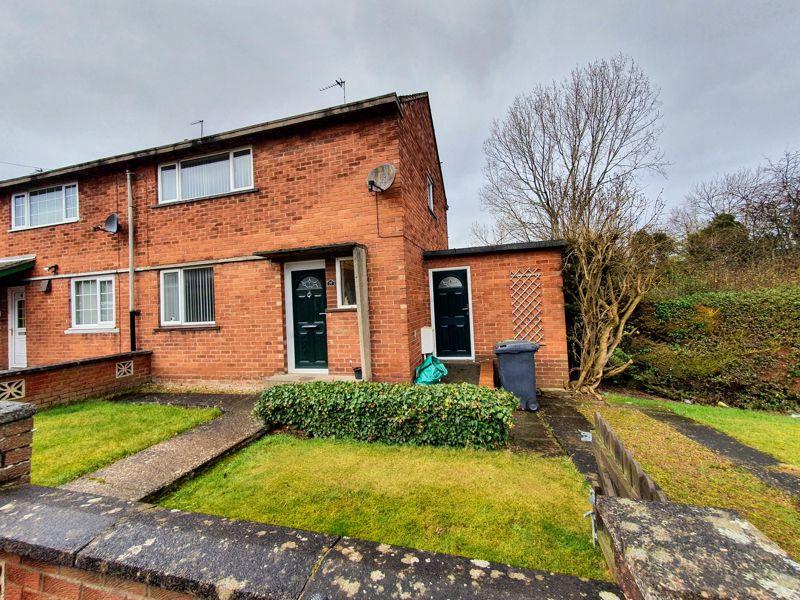 Beverley Rise, Carlisle 2 bed end of terrace house £525 pcm (£121 pw)