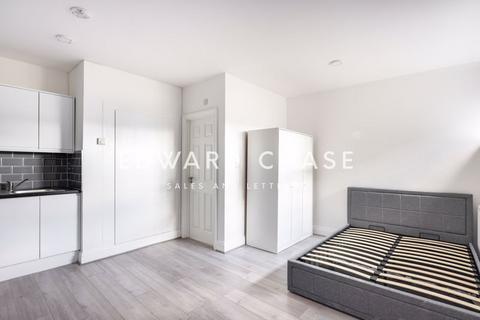 Studio to rent - Senthil House, High Street, IG6