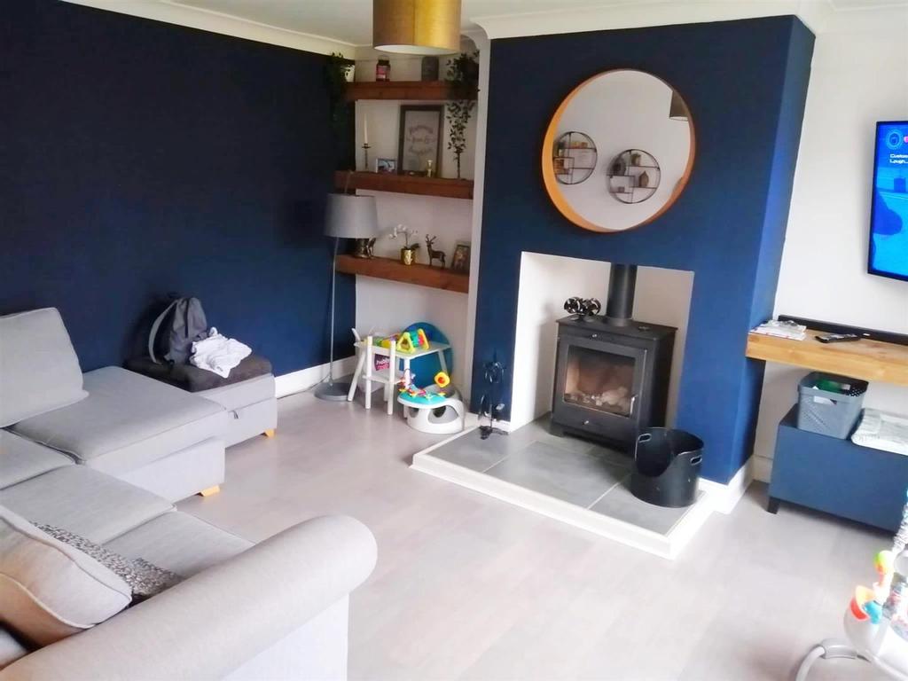 Peel Avenue, Trimdon Grange, 4 bed semidetached house £124,950