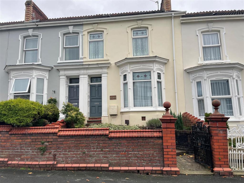 Glenalla Road, Llanelli 3 bed terraced house £186,000
