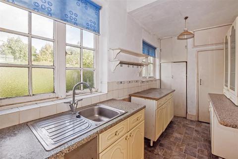 999 Anlaby Road, Hull, HU4 7PN