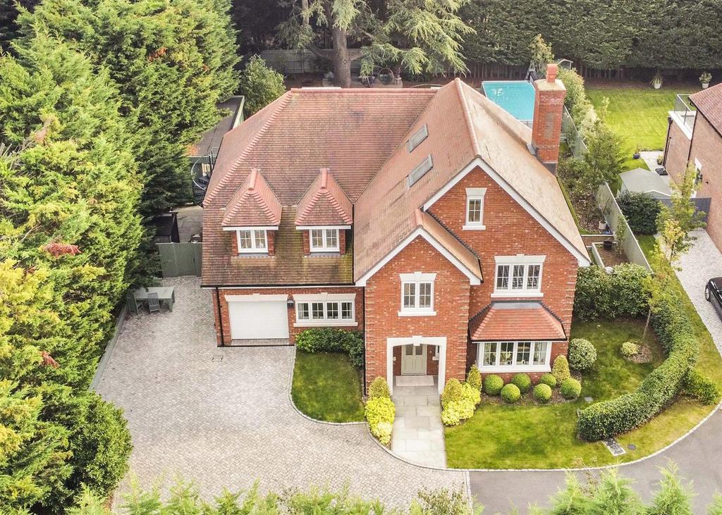 Mortimer, Old Bath Road, Sonning, RG4 6 bed detached house £1,650,000