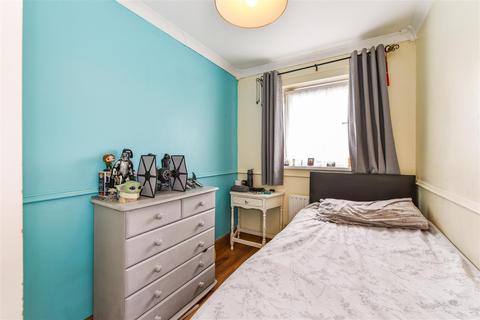 7 Douglas Close, Ford, Arundel, BN18 0TG