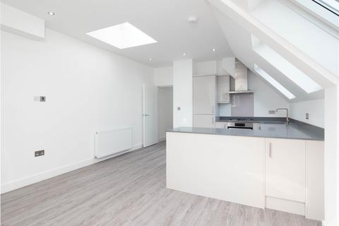 2 bedroom apartment for sale - Green Lane, Purley