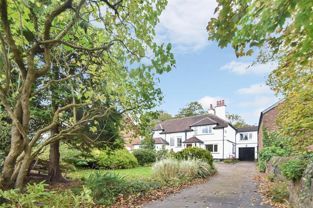 Downham Road North, Heswall, Wirral 4 bed semidetached house £400,000
