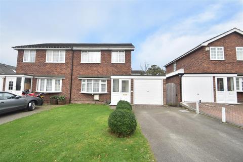 16 Lutwyche Road, Church Stretton, SY6 6AT