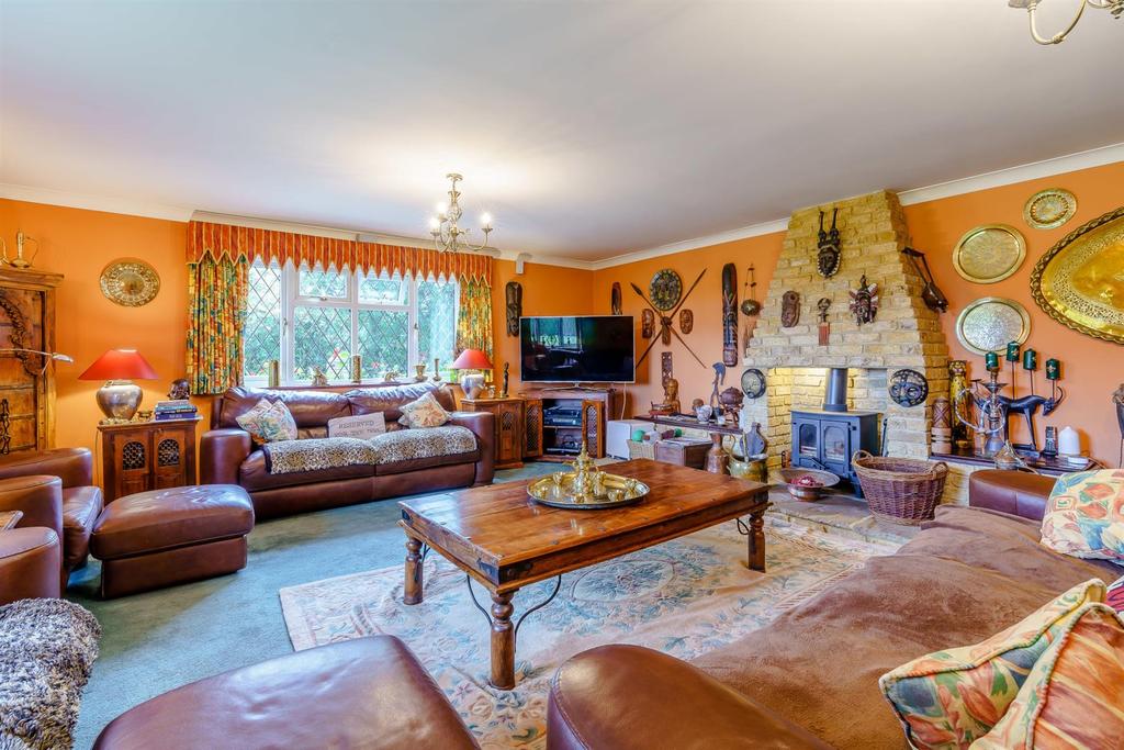 8482547-interior02.jpg