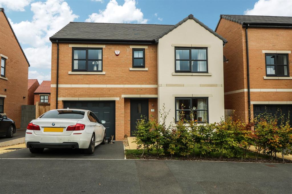 Chadwick Drive, Maltby, Rotherham 4 bed detached house £260,000