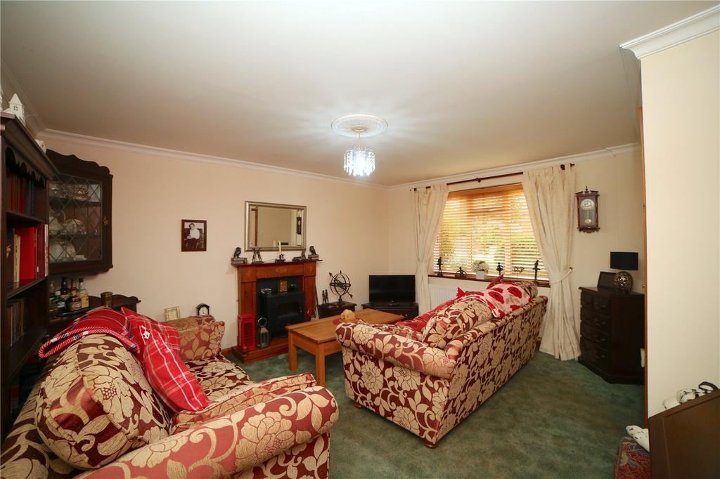 Roden, Telford, Shropshire, TF6 3 bed end of terrace house £220,000