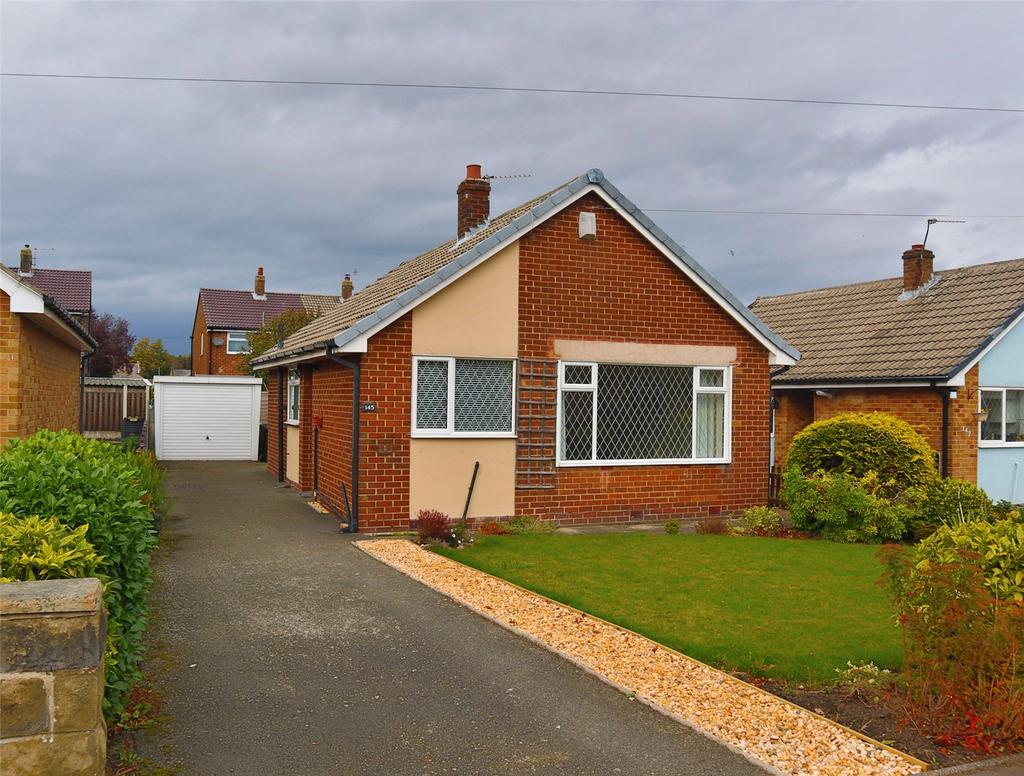 Moor Lane, Netherton, Huddersfield, HD4 2 bed bungalow £775 pcm (£179 pw)