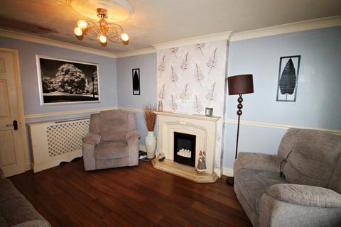 16 Foxglove, Amington, Tamworth, B77 4HY