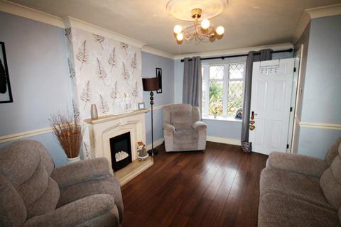 16 Foxglove, Amington, Tamworth, B77 4HY