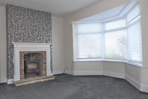 3 bedroom semi-detached house to rent, St Johns Road, Harrogate, HG1