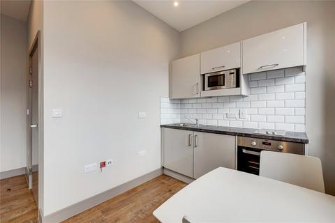 Studio to rent - Brenchley House, 123-135 Week Street, Maidstone, Kent, ME14