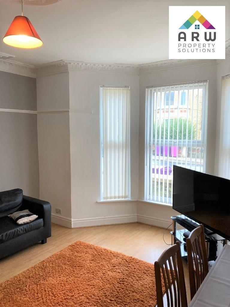 Salisbury Road, Liverpool... 6 bed terraced house £455 pcm (£105 pw)
