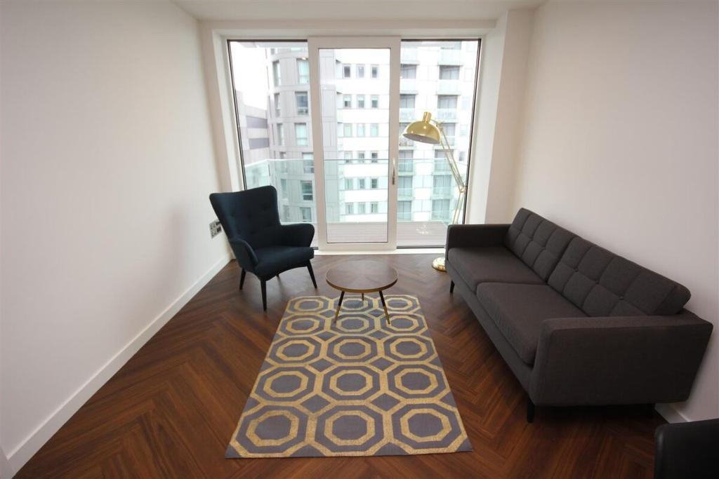The Lightbox, Blue Media City UK M50 2 bed apartment £1,095 pcm (£253 pw)