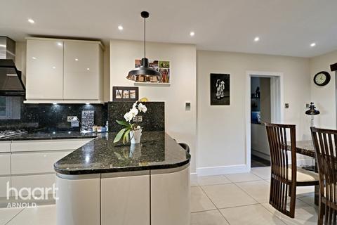 395 Spring Lane, Mapperley, Nottingham, NG3 5RR