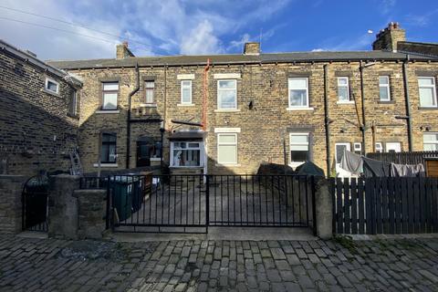 17 Pelham Road, Bradford, BD2 3DB