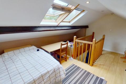 5 bedroom house to rent, Hartley Avenue, Leeds