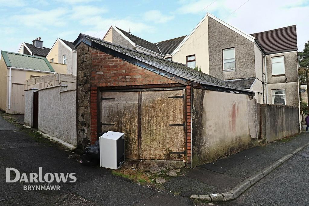Tredegar Road, Ebbw Vale 4 bed end of terrace house for sale £160,000