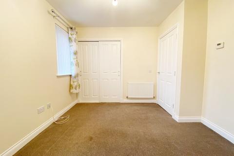 2 bedroom semi-detached house to rent, Springbank Gardens, Glasgow, G31