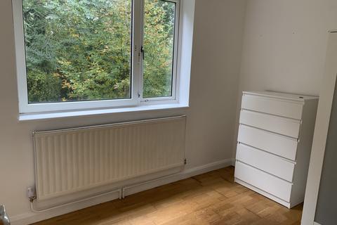 29 Ordnance Road, London, E16 4PN