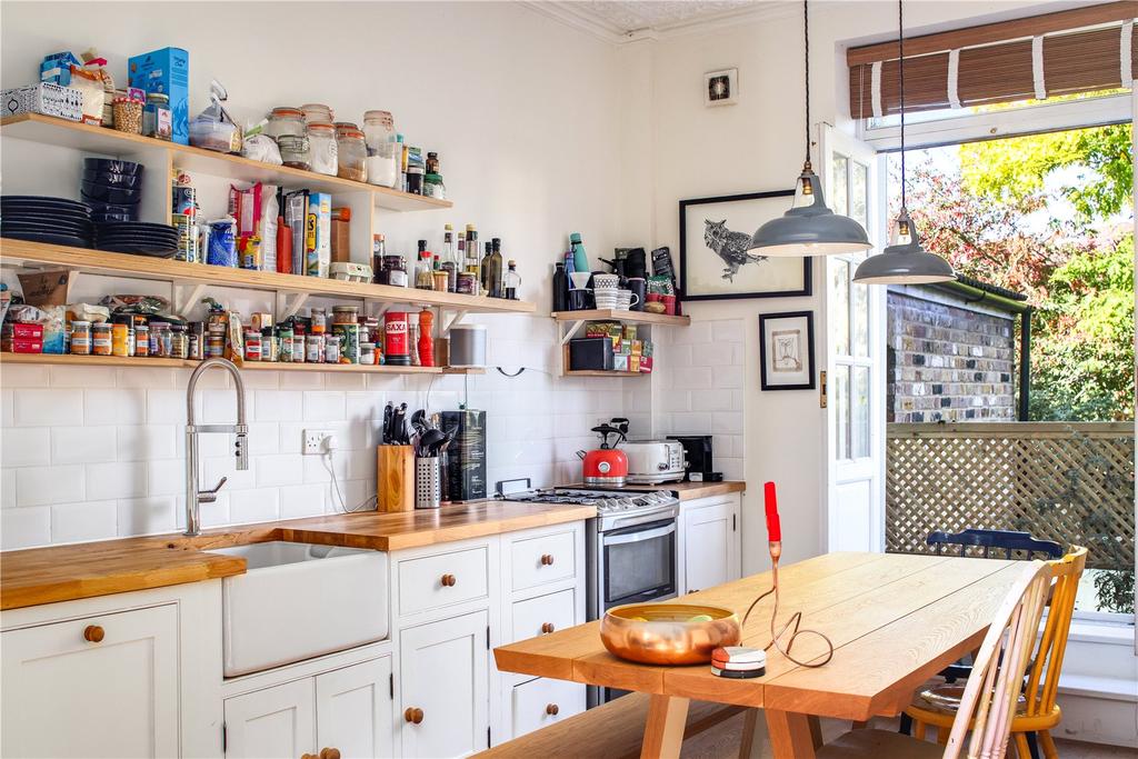 Kitchen View 4.