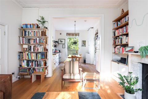 Top Flat, 39 Montague Road, London, E8 2HN