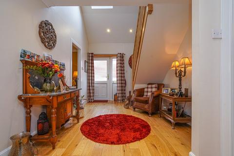 Langside, 28 Ochilview Gardens, PH7 3EW
