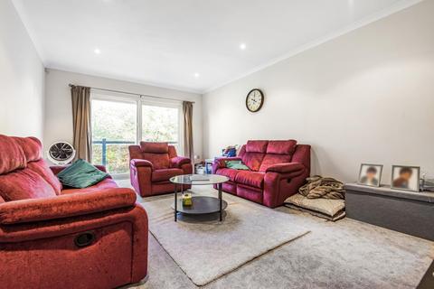3 bedroom townhouse for sale - Staines-upon-Thames,  Surrey,  TW18