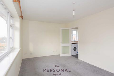 1 bedroom apartment to rent, The Stanfords, Epsom