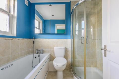 4b Donkey Alley, London, SE22 0NY