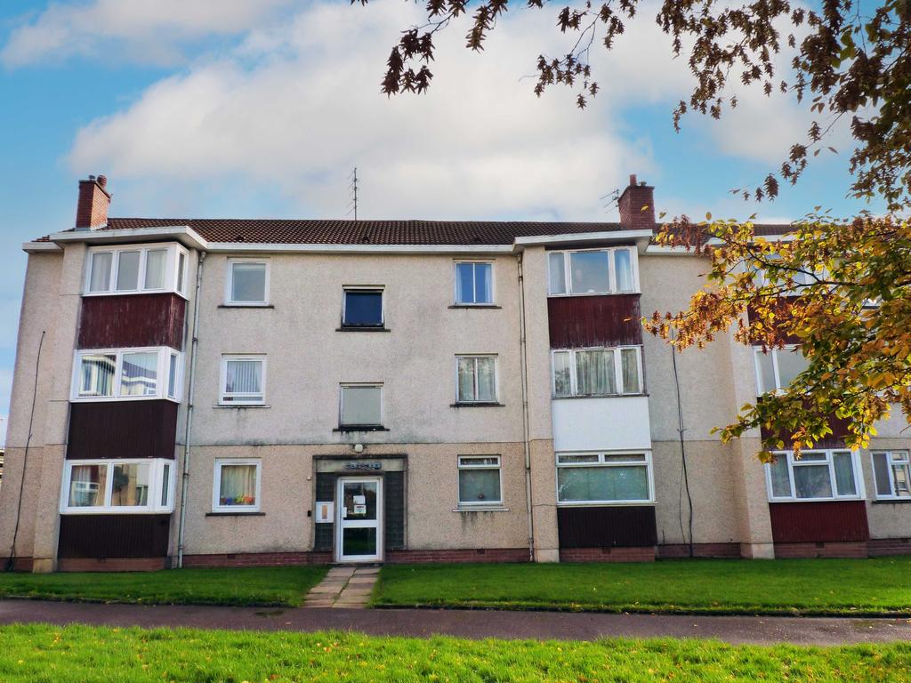 Quebec Drive, East Kilbride G75 2 bed flat £75,000