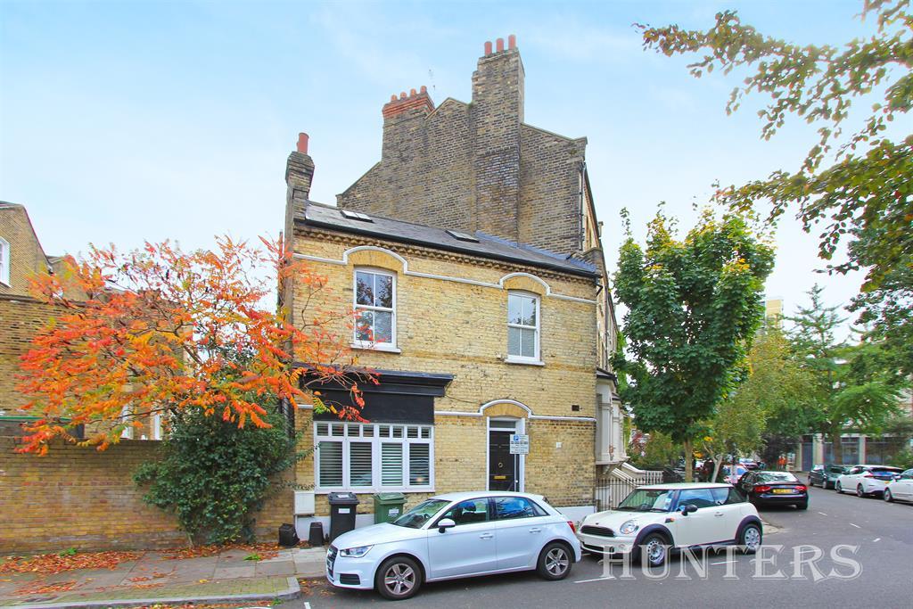 Vauxhall Grove, London, SW8 1TD Studio £1,200 pcm (£277 pw)