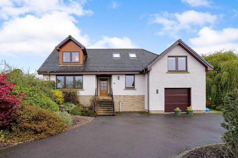 10 Bramblefield, Crieff, PH7 4LU