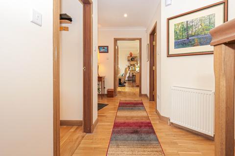 10 Bramblefield, Crieff, PH7 4LU