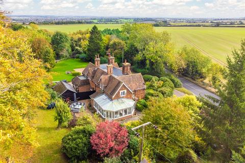 4 bedroom semi-detached house for sale - Hexton Road, Hitchin, Hertfordshire, SG5