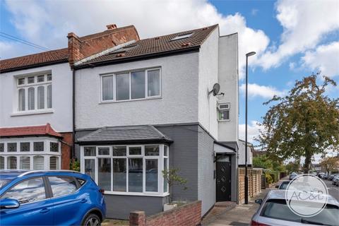 4 bedroom end of terrace house for sale - Kemble Road, Forest Hill