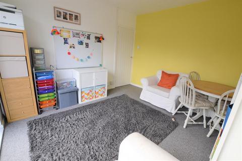 5 Chestnut Walk, Bristol, BS13 7RJ