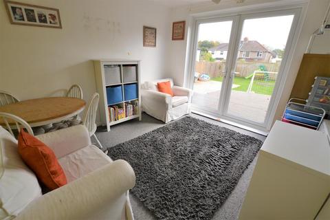 5 Chestnut Walk, Bristol, BS13 7RJ
