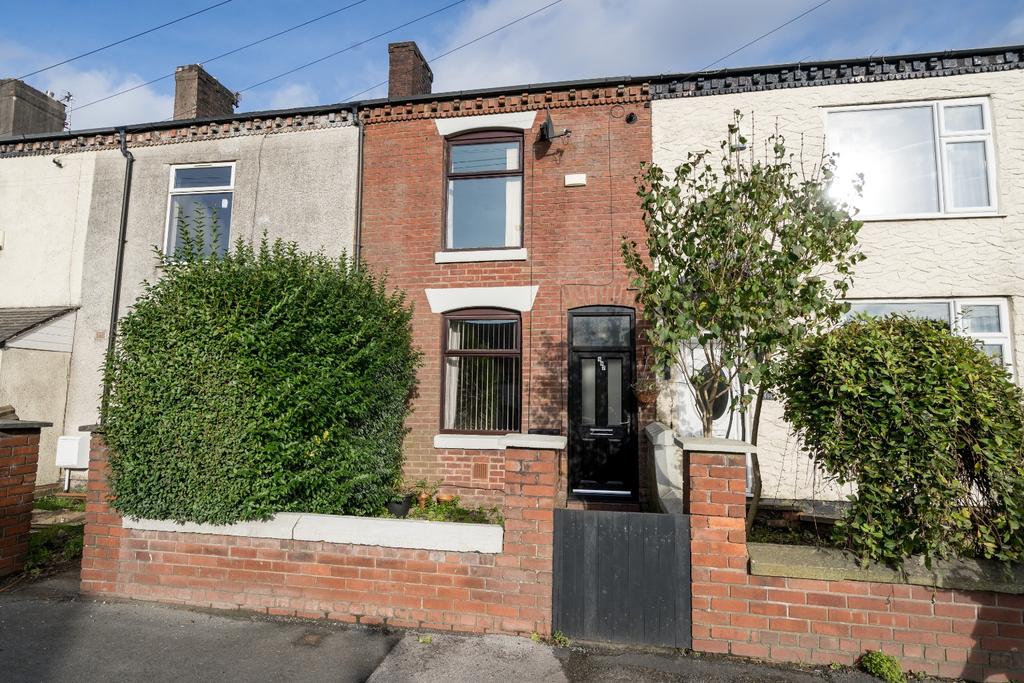 Salford Road, Bolton, Lancashire, BL5 3 bed terraced house £135,000