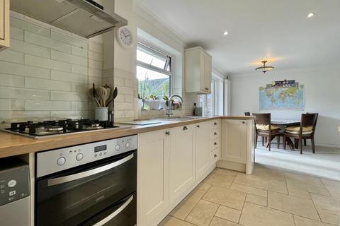 6 Beatty Close, Ringwood, BH24 1XR