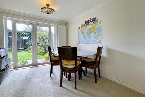 6 Beatty Close, Ringwood, BH24 1XR